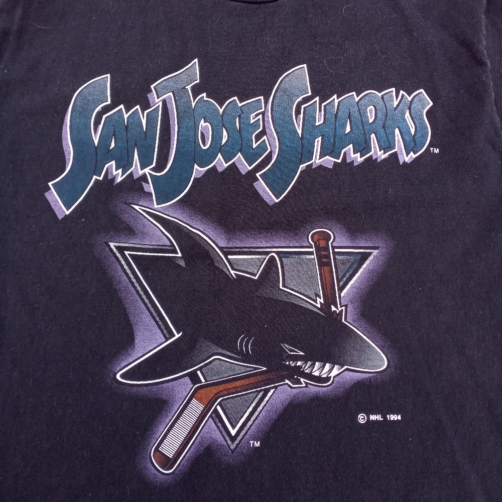 VINTAGE 90s SAN JOSE SHARKS  SINGLE STITCH   T-SHIRT SIZE LARGE - Picture 11 of 11